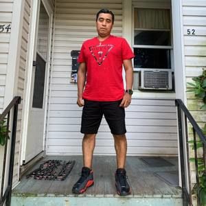 Meet your Posher, Cesar